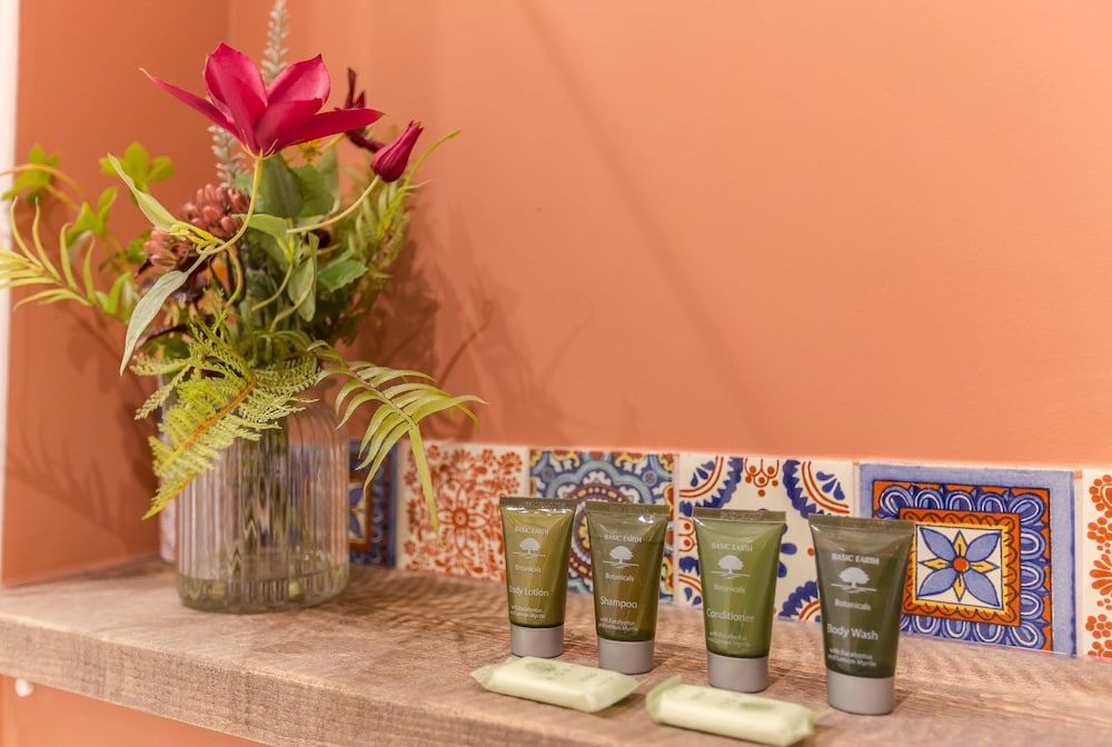 Bright Two BR Period Apartment in Whitechapel Apartment, 2 Bedrooms, Non Smoking 34