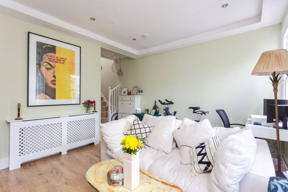 undefined Stunning 2 Bedroom Apartment in Maida Vale With a Garden 10
