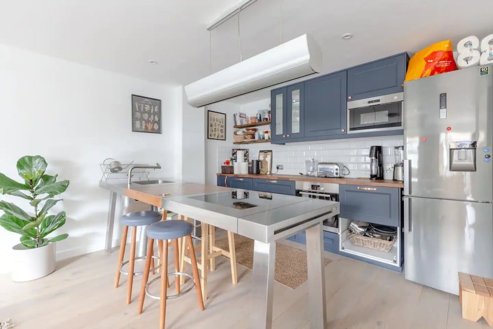 undefined Contemporary 2 Bedroom Apartment in Bermondsey 8