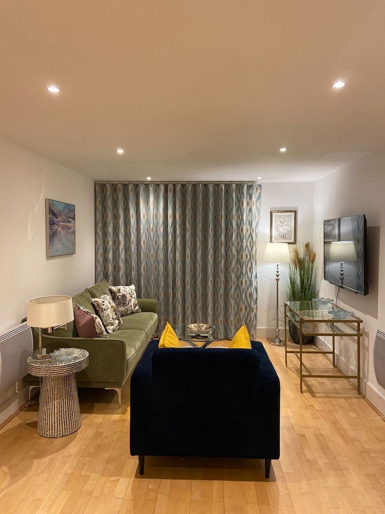 Fabulous 2 bed Apartment in Vauxhall Comfort Apartment, Ensuite (2 bed in Vauxhall) 14
