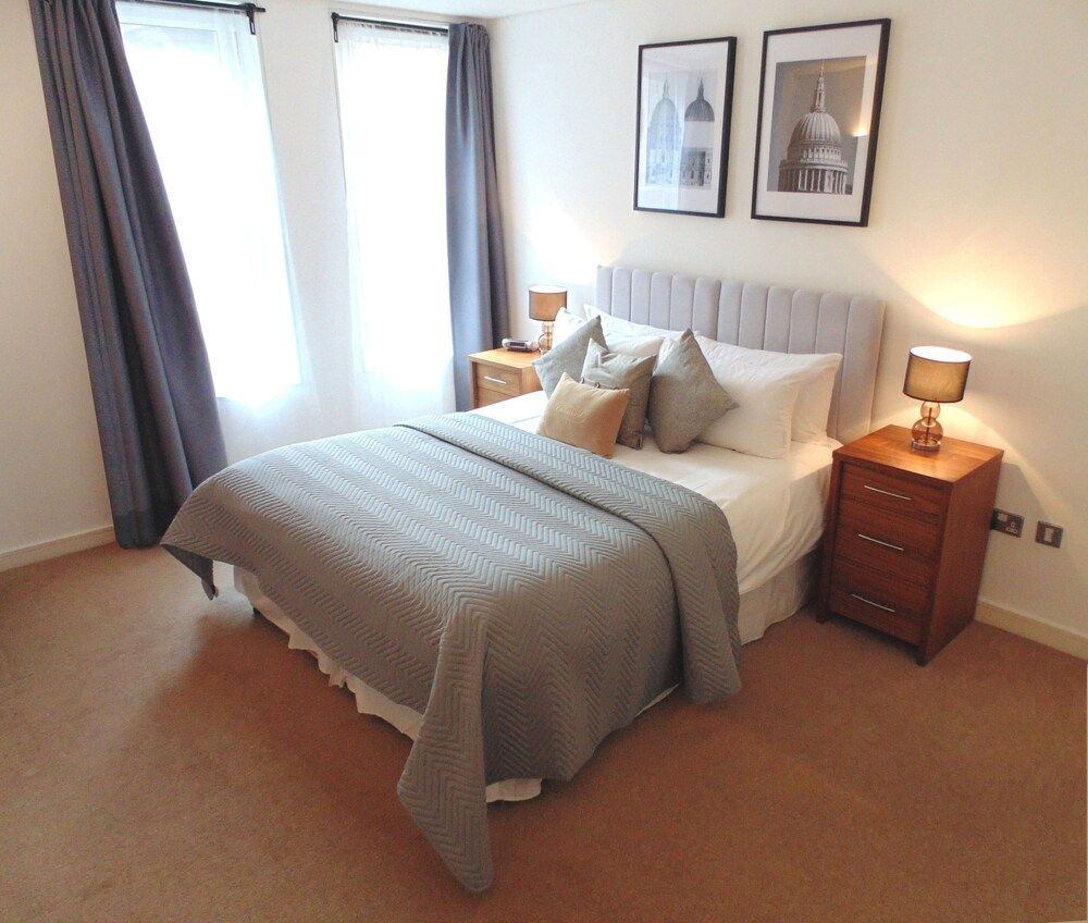 undefined Oakwood Apartments Bow Lane 3