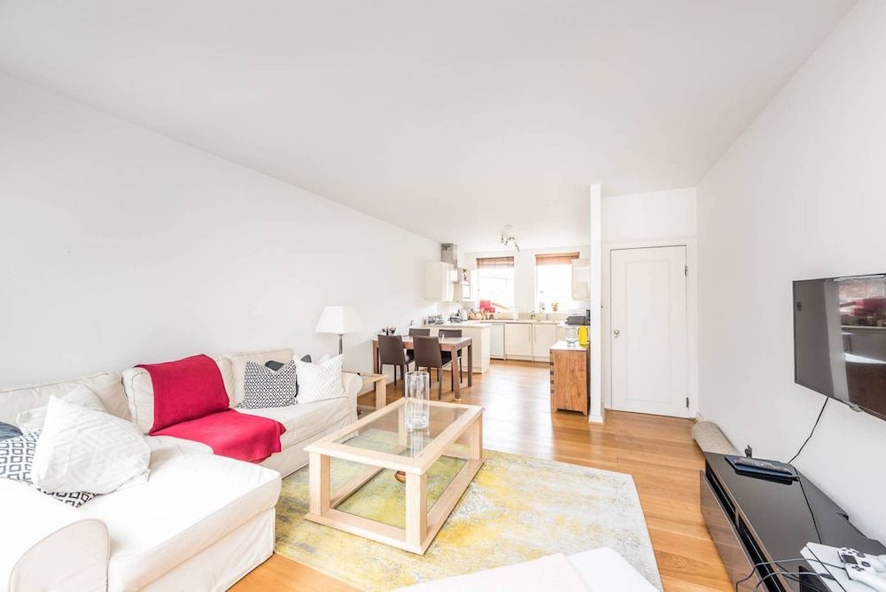 undefined Sloane Square Luxury Flat 4 Guests 5