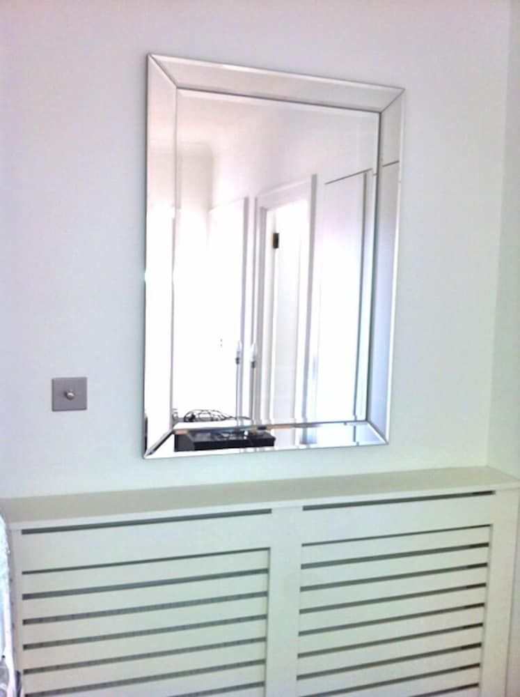 undefined Sloane Square Luxury Flat 4 Guests 7