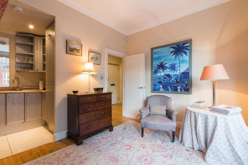 undefined Long Stay Discounts - Charming 1 bed apt Chelsea 2
