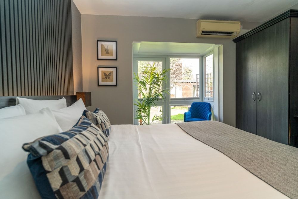 undefined Croft Court Hotel 9