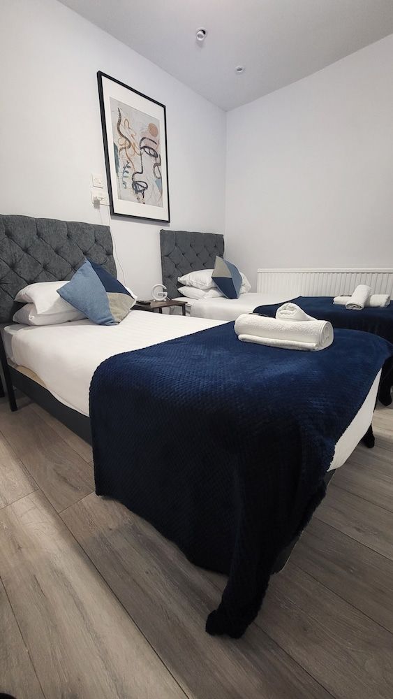 Argyle Square Hotel Comfort Twin Room 5