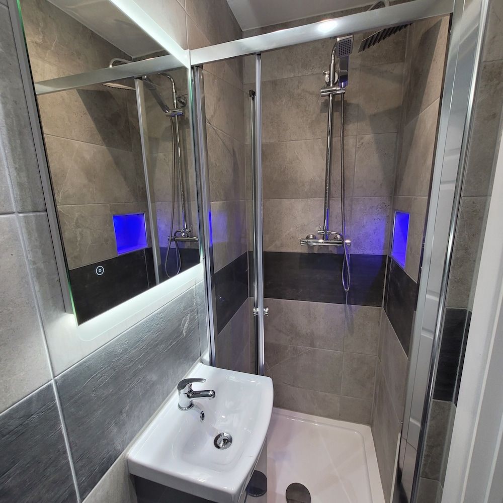 Argyle Square Hotel Comfort Twin Room 11