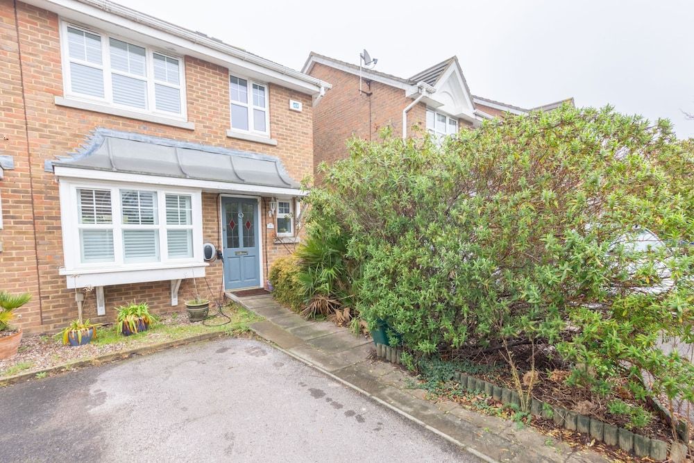 undefined Serene and Spacious 2 Bedroom House in South Wimbledon 4