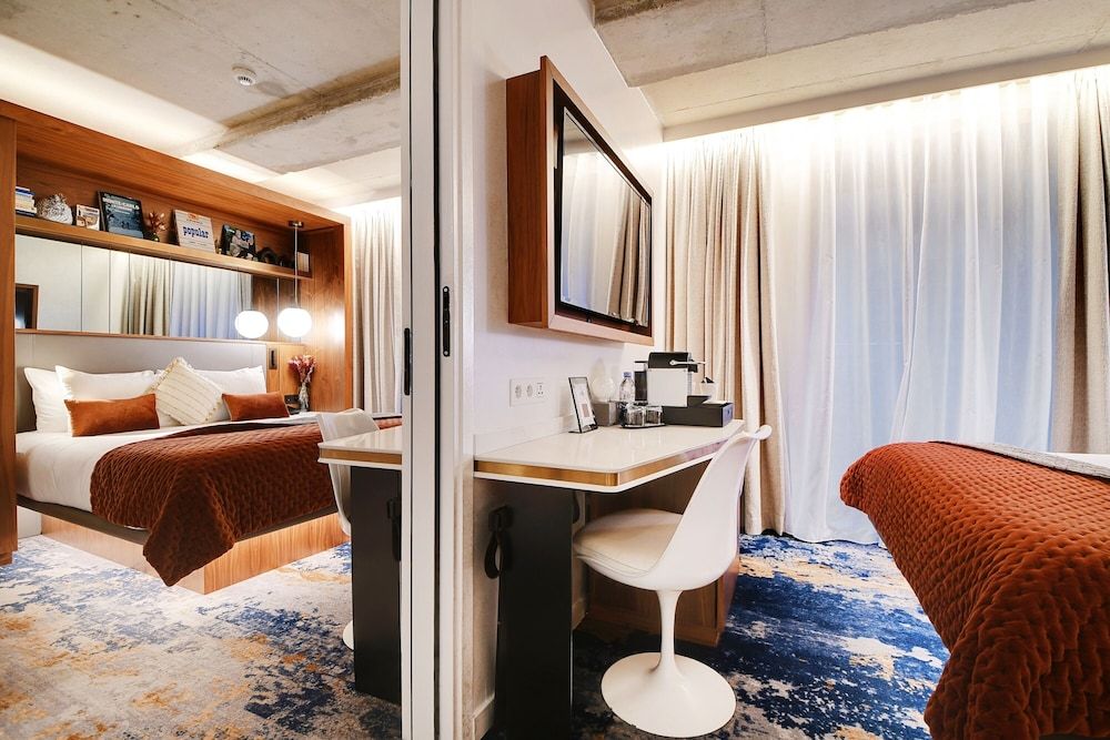 undefined CARD Hôtel 2