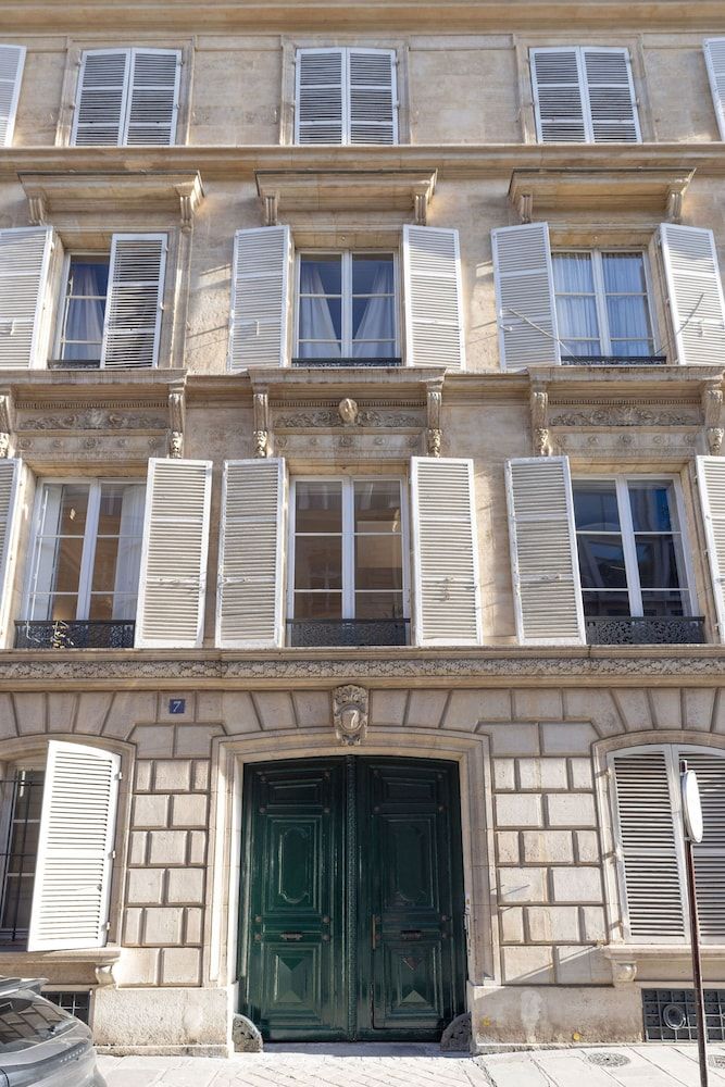 undefined 1.75 Paris La Source 5