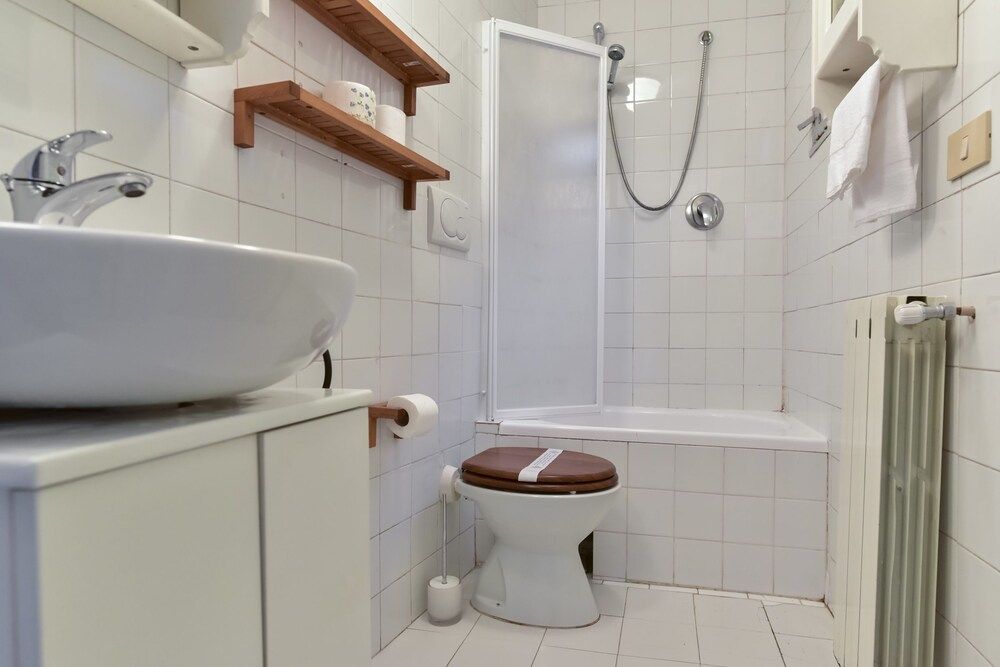 Monti Secret Garden Apartment Apartment, Terrace 8