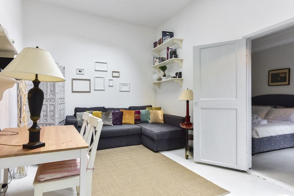 Monti Secret Garden Apartment Apartment, Terrace 13