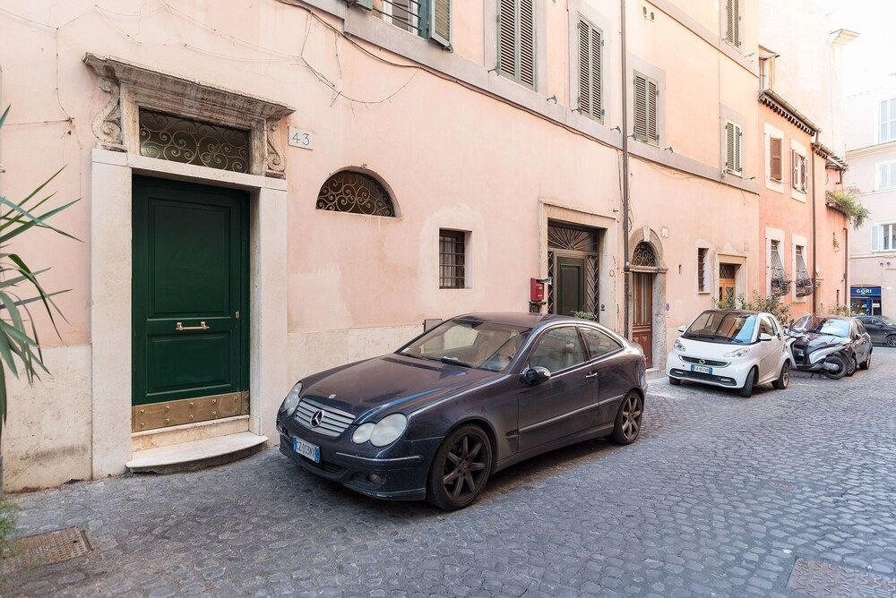 undefined Navona Luxury & Charming Apartment 2