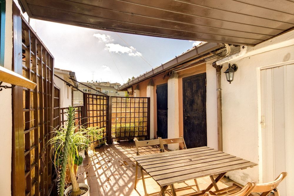 undefined Attico Sannio 1 6