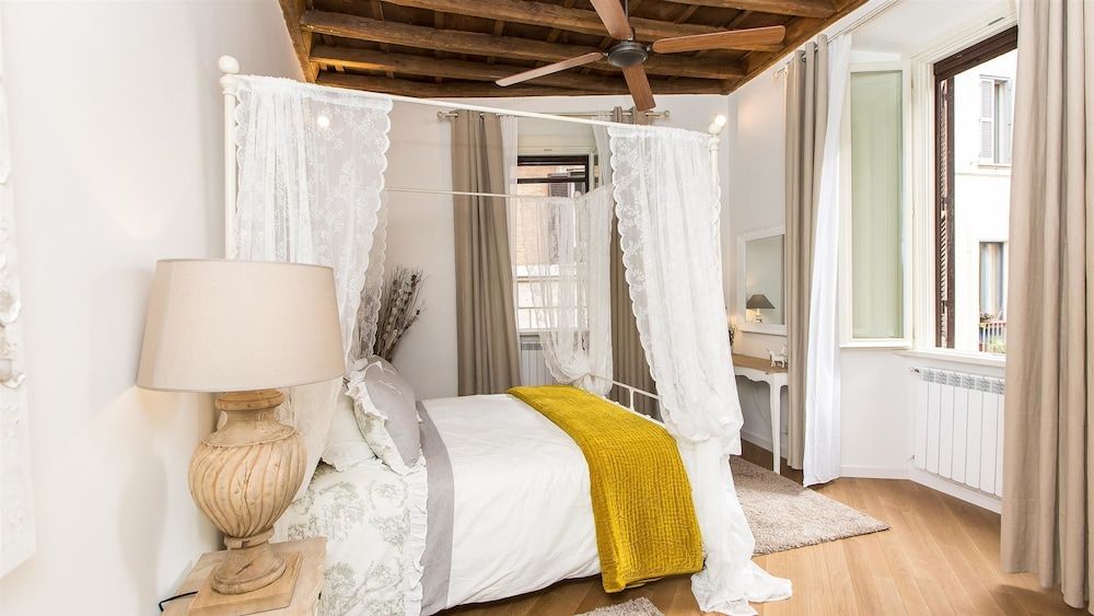 Rental In Rome Navona Atmosphere Apartment Apartment 4