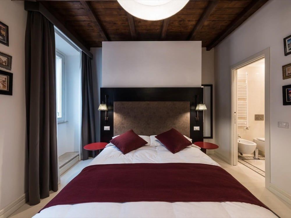 undefined Panisperna Apartment 4 5