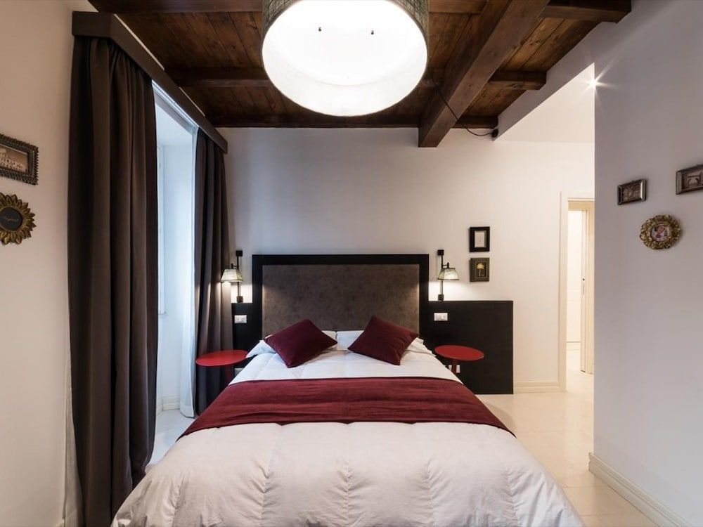 undefined Panisperna Apartment 4 8