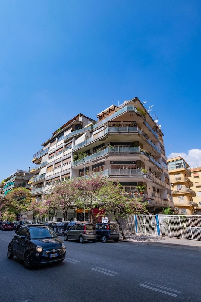 undefined Amazing Penthouse by Caracalla 5