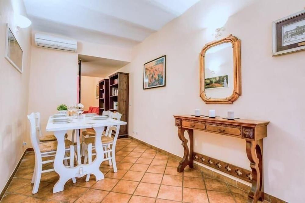 undefined Lovely Studio in Trastevere 6