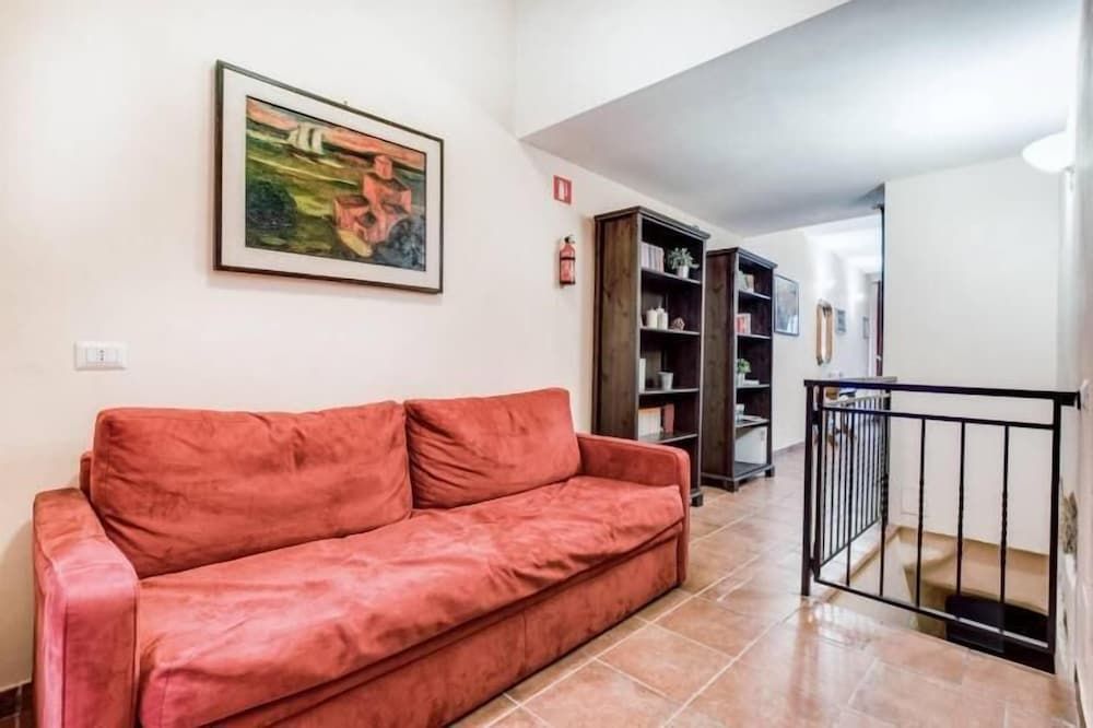undefined Lovely Studio in Trastevere 4