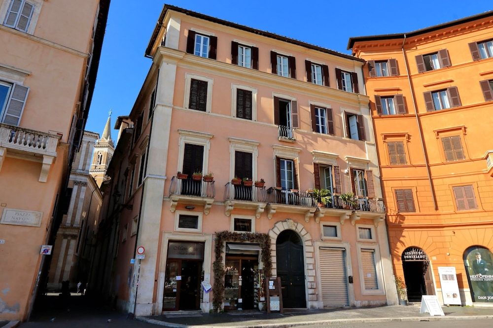 undefined Navona - WR Apartments 2