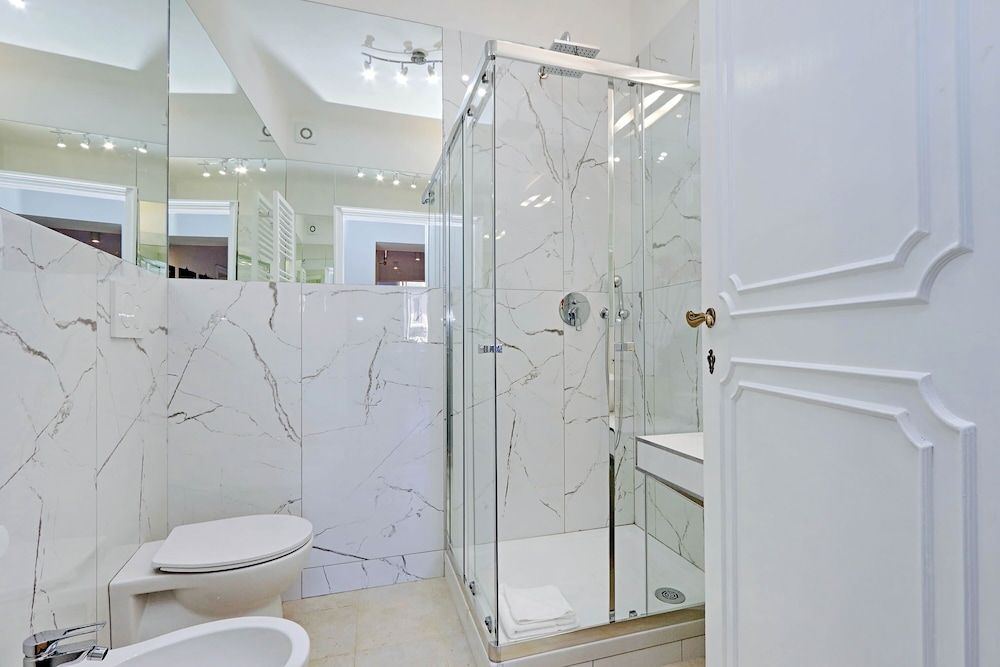 Navona - WR Apartments Deluxe Apartment, 2 Bedrooms, City View 13
