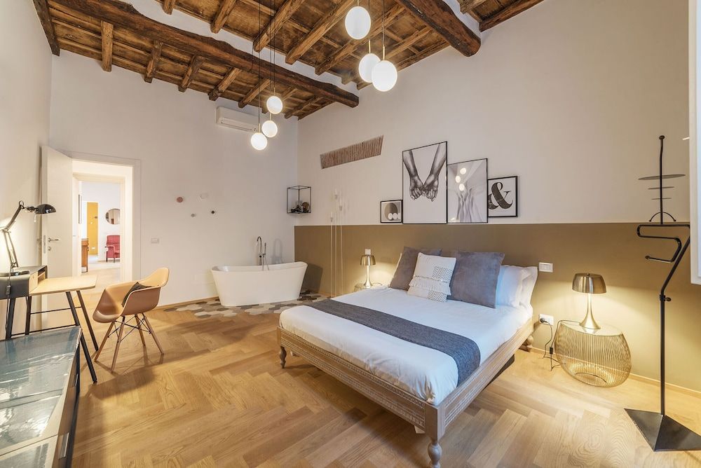 undefined Luxurious Apartment Heart of Trastevere 3