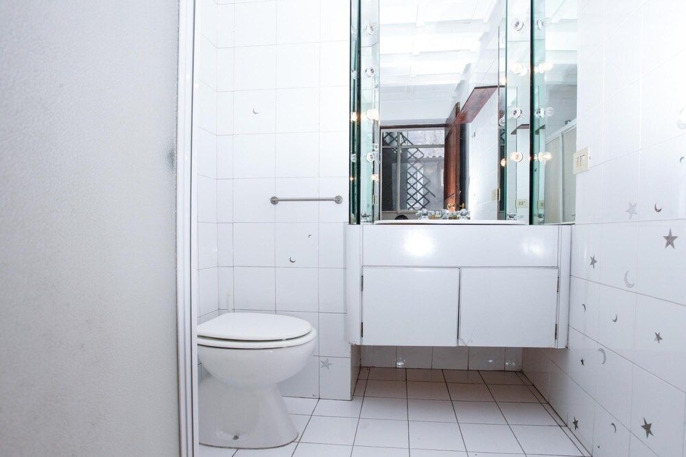 Above Pantheon Roof in Roma Apartment 25