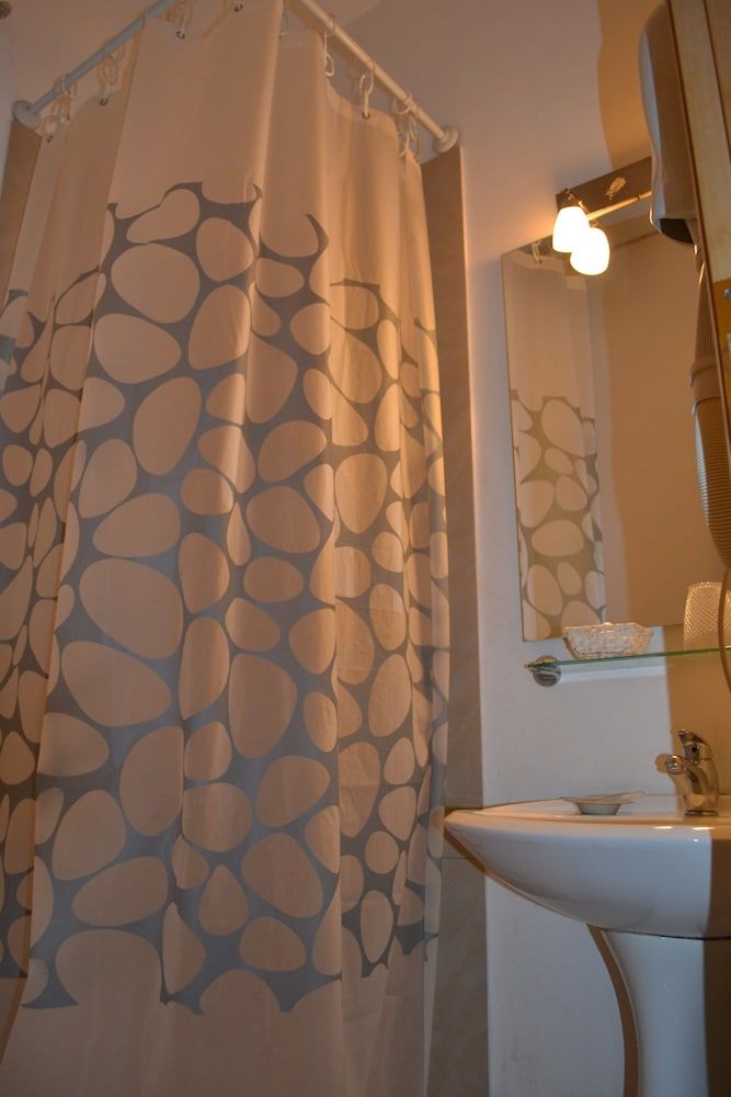 Hotel Ferraro Double Room 11