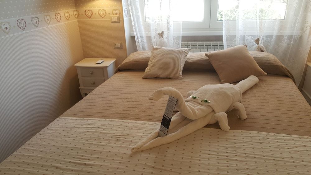 Double Room (Mughetto)