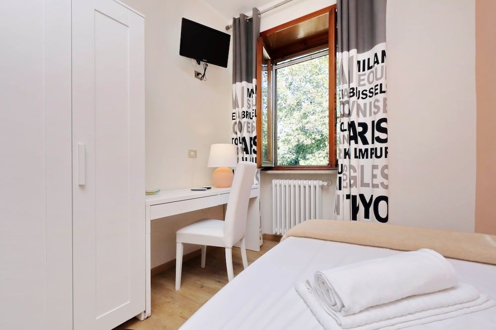 undefined Antico Platano 2