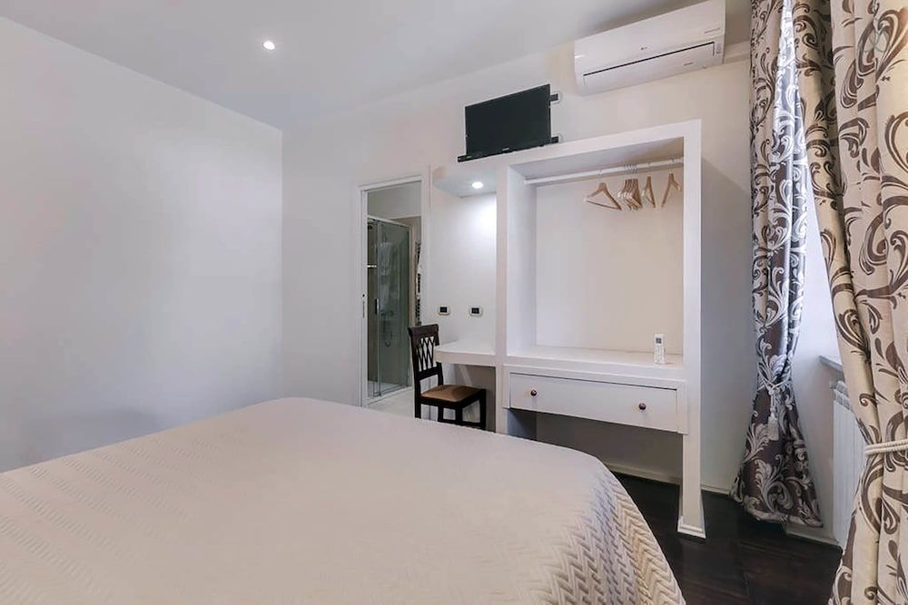 Antico Platano Classic Double Room, Non Smoking 3