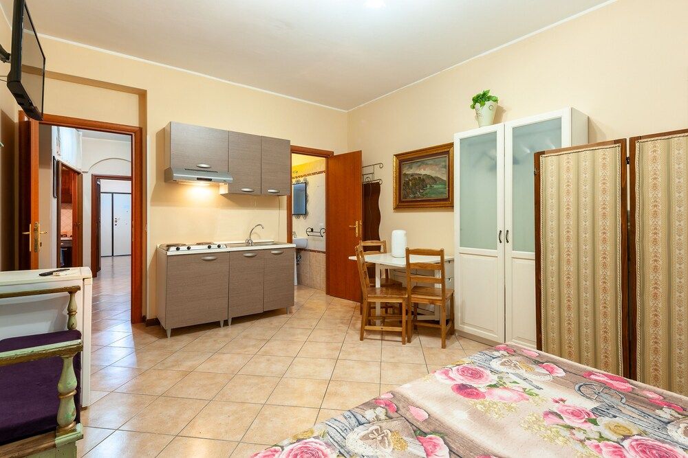 undefined Studio Near San Pietro 7