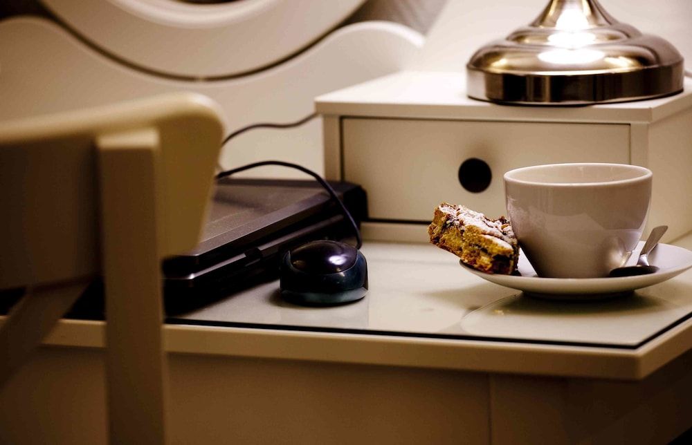 undefined Colfelice Rooms 8