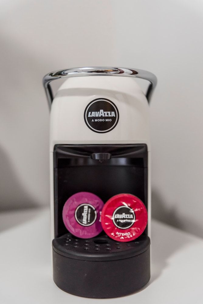 Alea Home Roma Deluxe Double Room 9