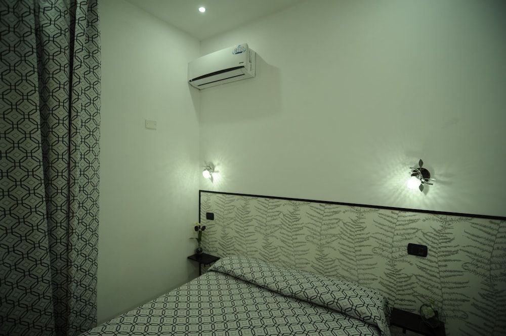 Le Stanze Di Francesco Basic Double Room, Balcony 4