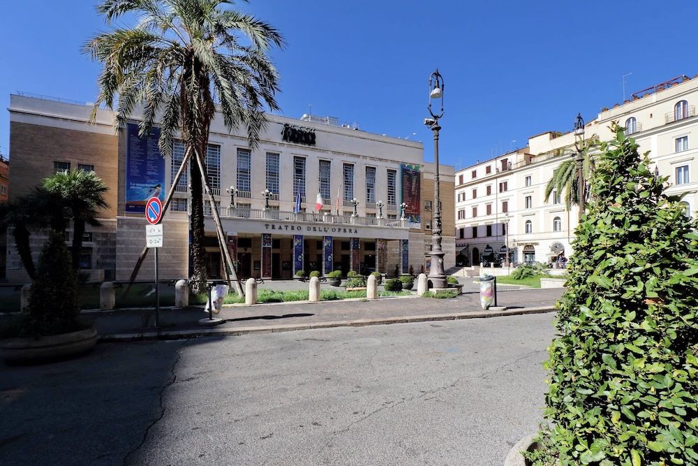 undefined Opera 58 5