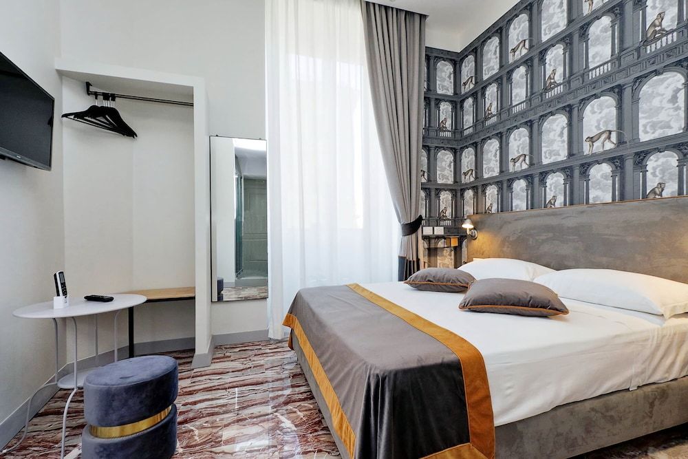 undefined Opera 58 8