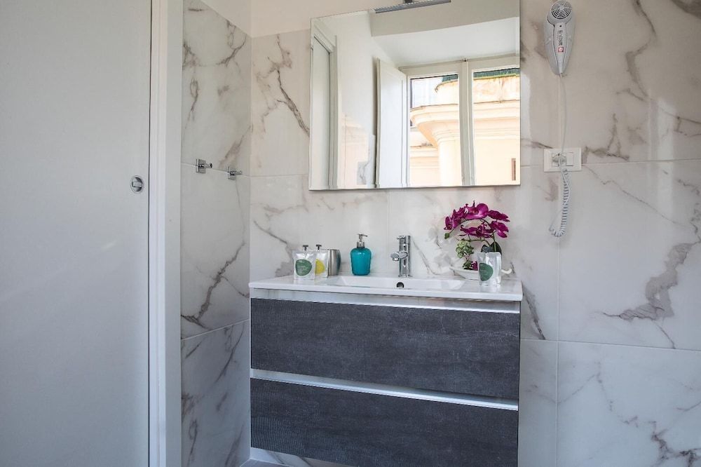 Trastevere Suite Studio Suite, Jetted Tub (Intimate) 7