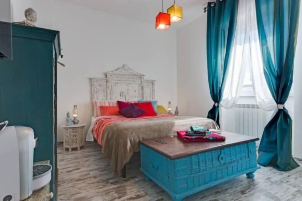 undefined Letto & Latte Roma 9