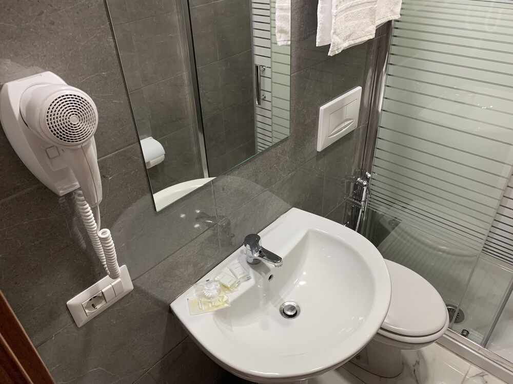 Tune Homes B&B Basic Double Room, 1 Bedroom, Non Smoking 4