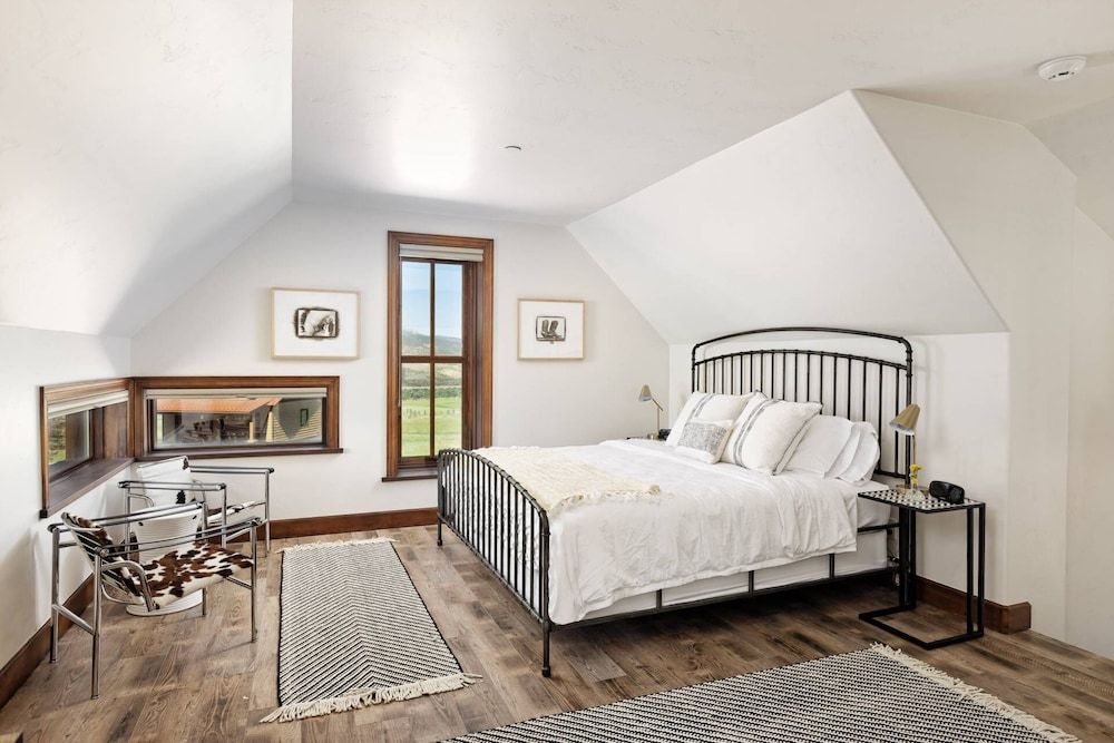House (Chaparral Aspen Ranch Cabin)