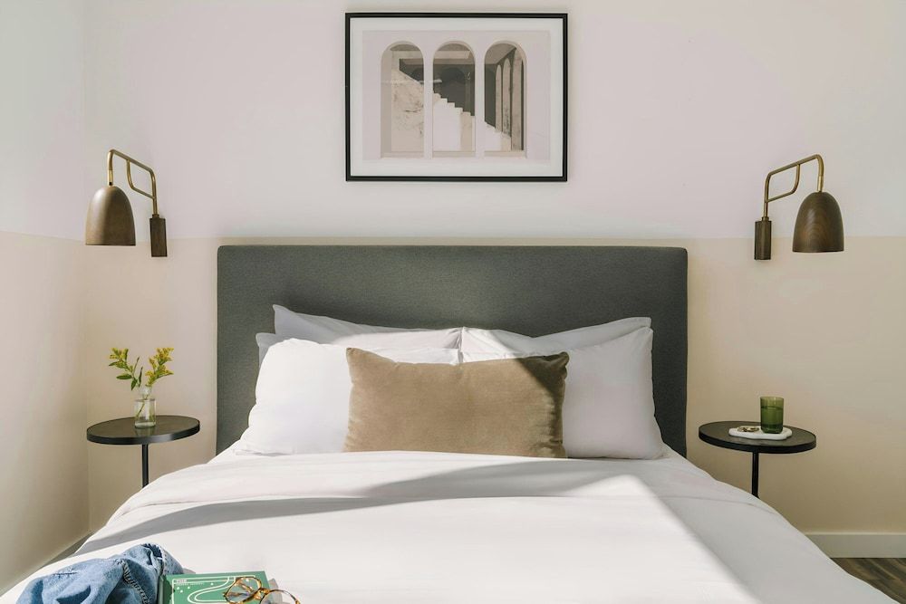 undefined Sonder by Marriott Bonvoy The Opal Apartments River North 10