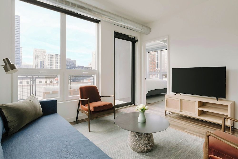 Sonder by Marriott Bonvoy The Opal Apartments River North Apartment, 2 Bedrooms 15