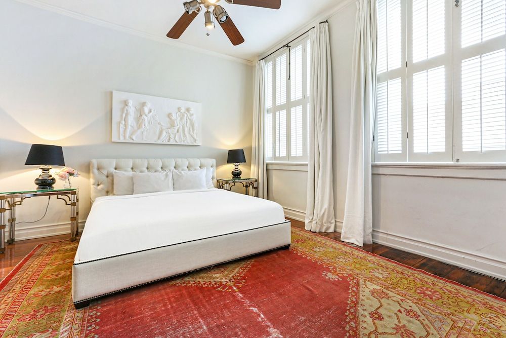 Luxury Condo, 4 Bedrooms, Terrace