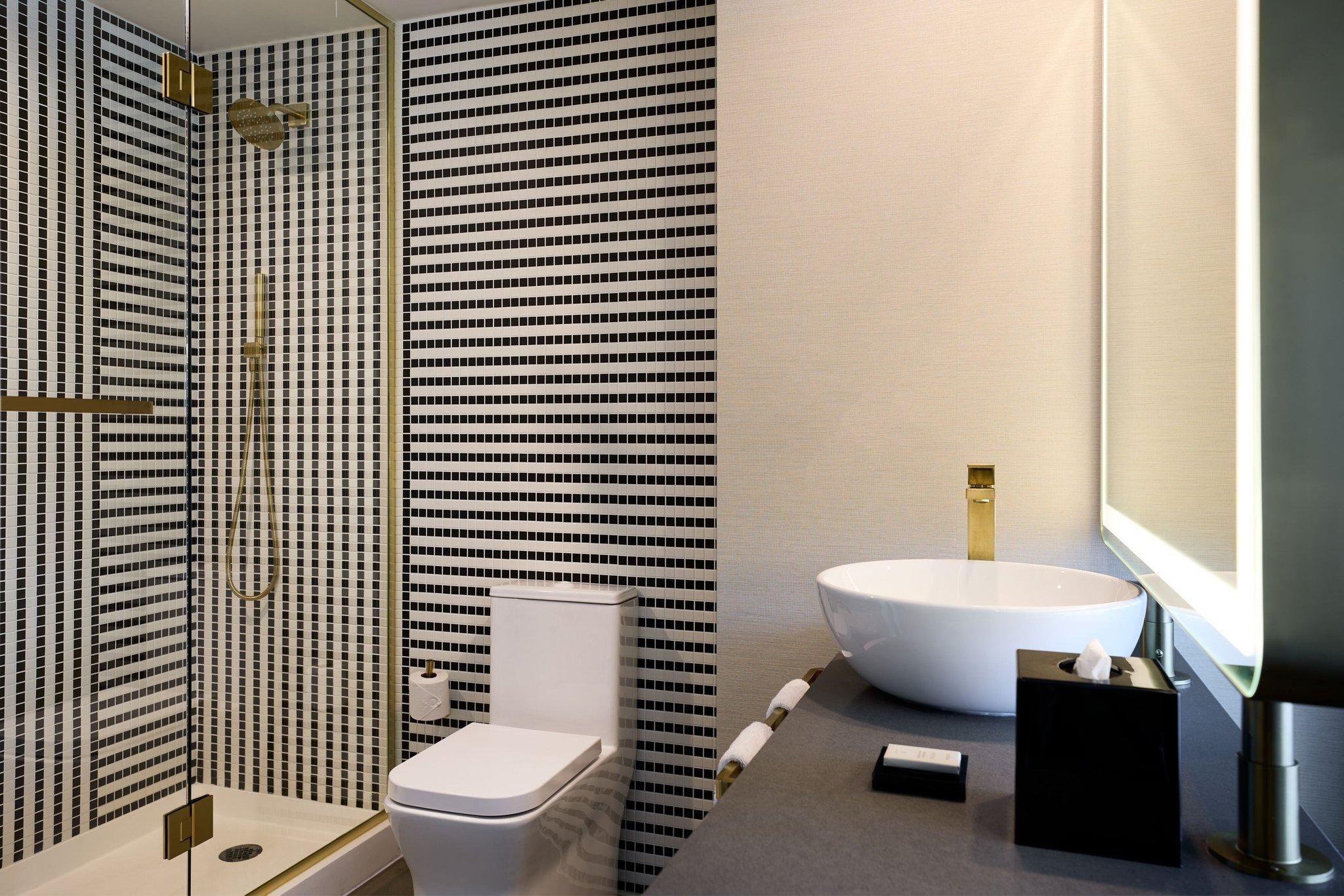 Guest room, 1 King, Central Park view