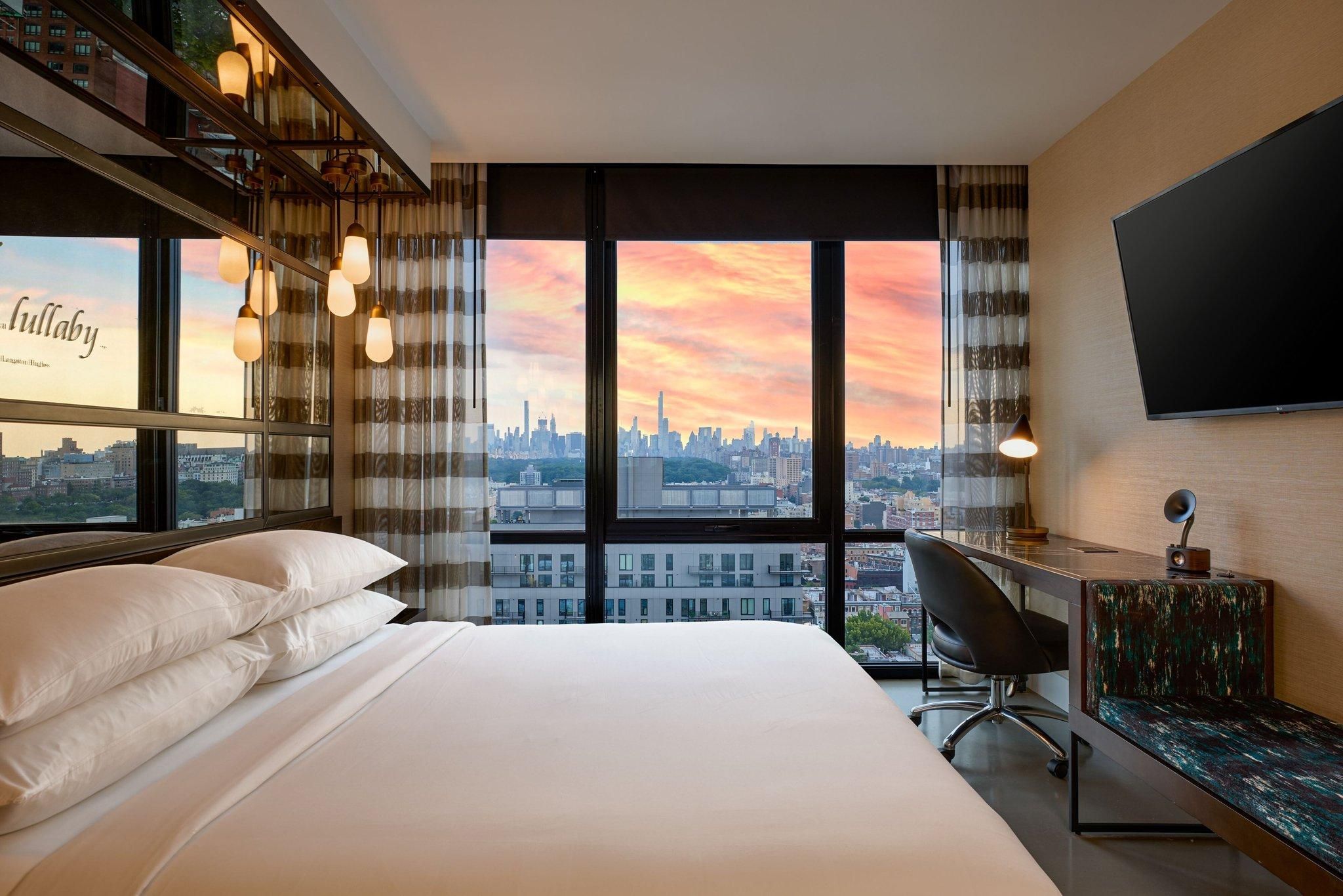 Guest room, 1 King, Central Park view