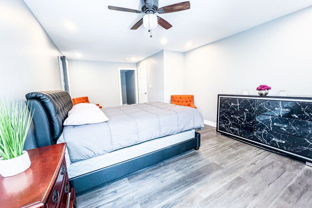 undefined The Cedar Chateau 7