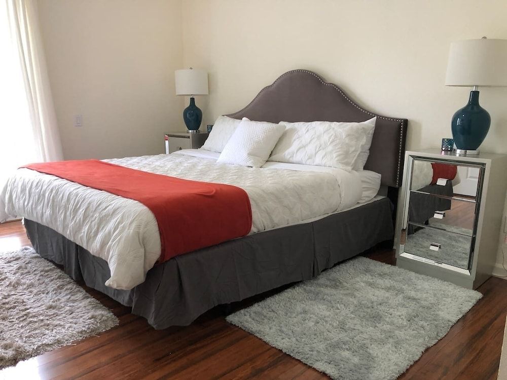 undefined Tideview 11 · Super Clean Home Away From Home. Sleep 12+ 4