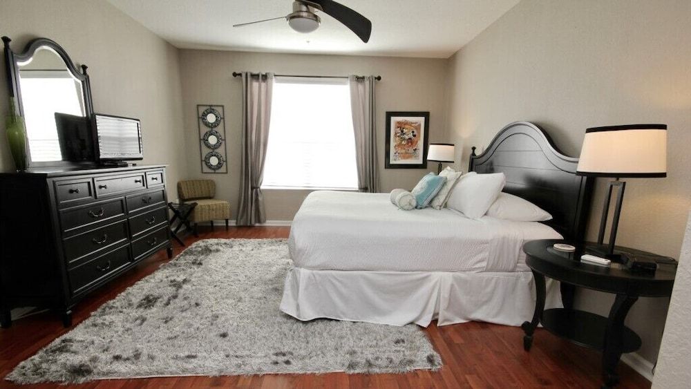 undefined 10-106 2 Bedroom Condo by RedAwning 8